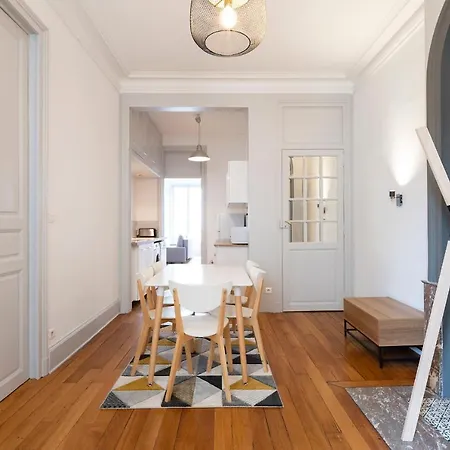 L'annexe De Stanislas Апартаменты